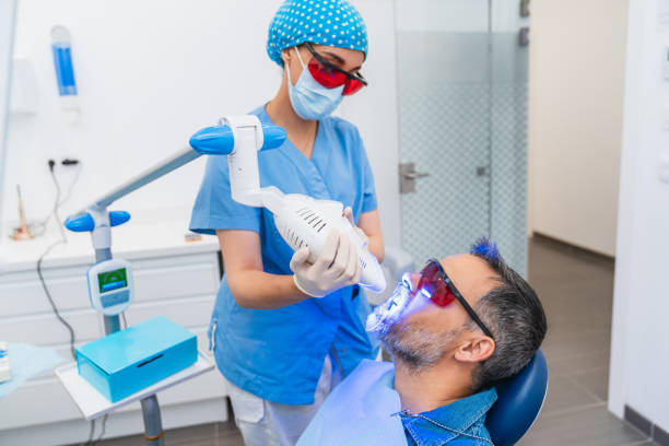 Best Dentist for Tooth Abscess  in Limestone Creek, FL